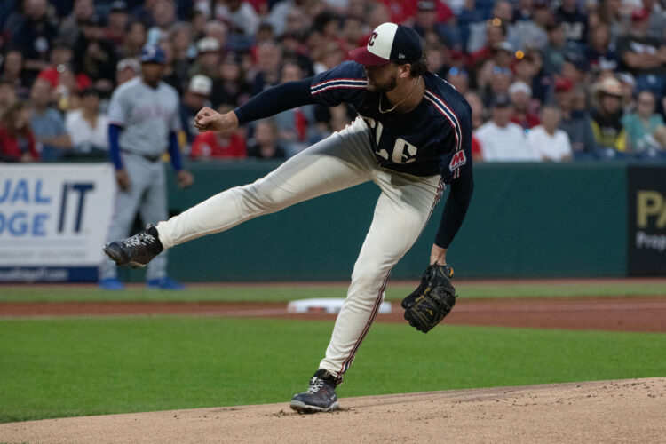 Guardians remain tied in AL Central after loss to Rangers